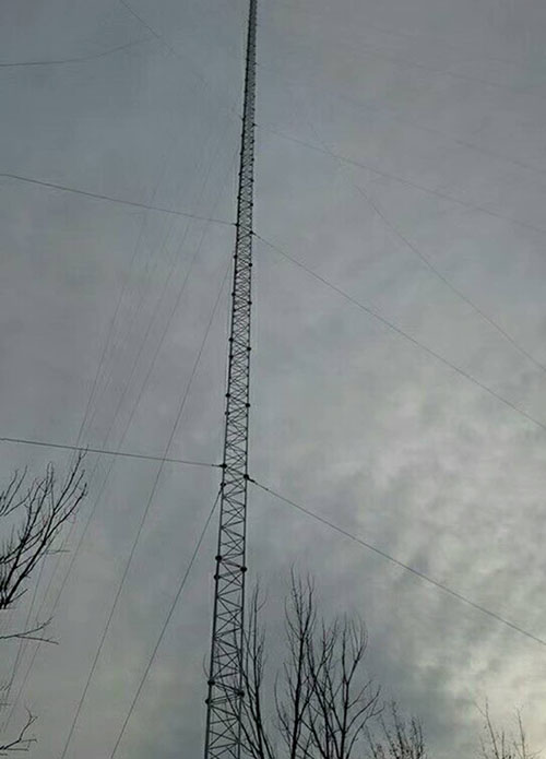 避雷塔在高层建筑上是怎样施工的?